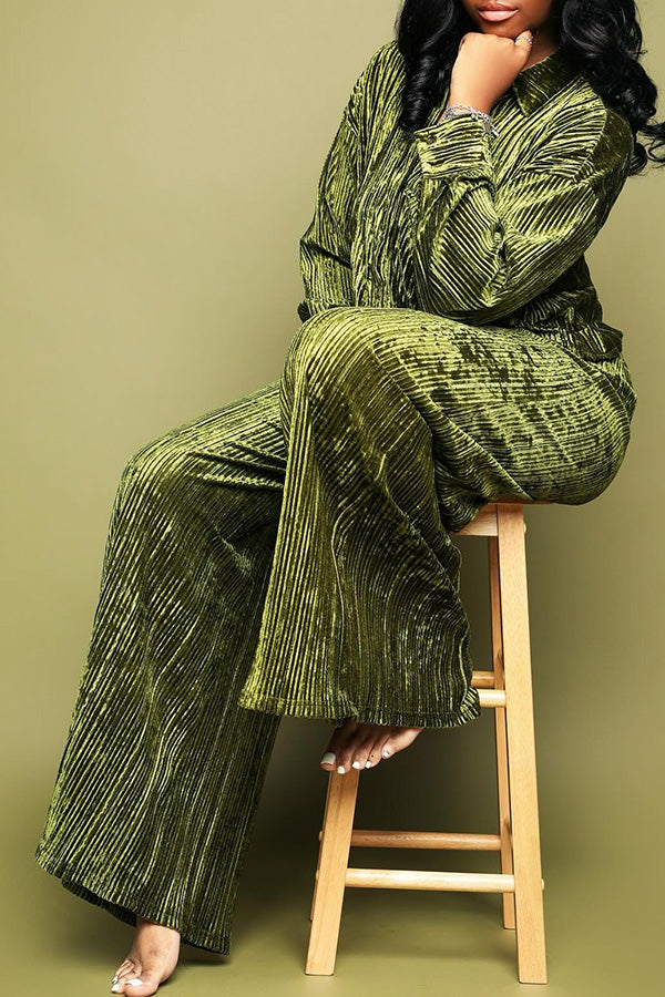 Fashionable Pleated Velvet Suit