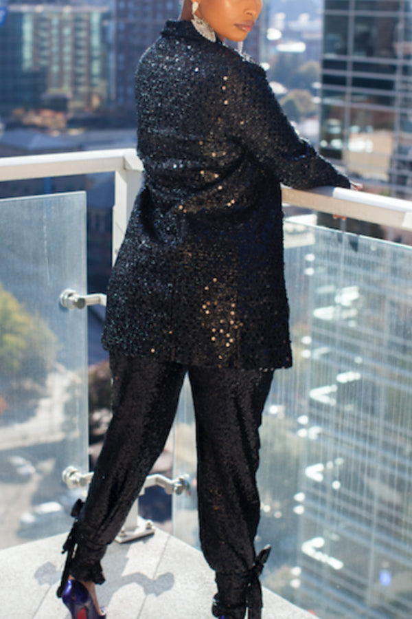 Chic Sequined Blazer & Cropped Trousers