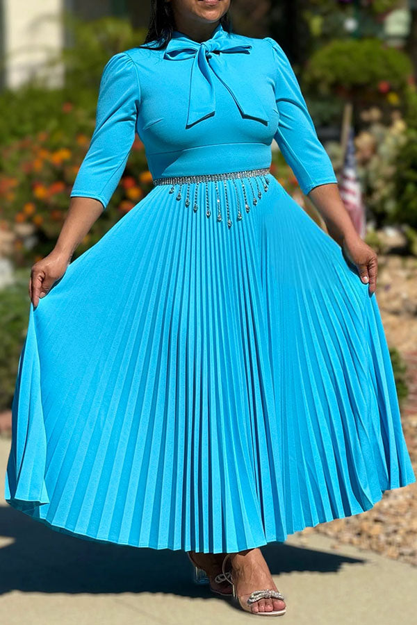 Elegant Pleated Rhinestones Waist Dress