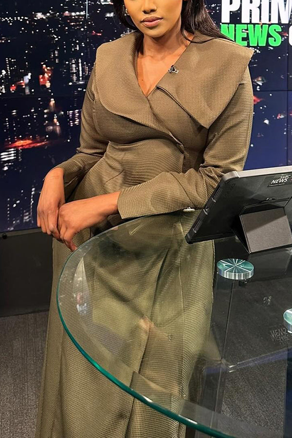 Elegant Lapel Collar Midi Dress