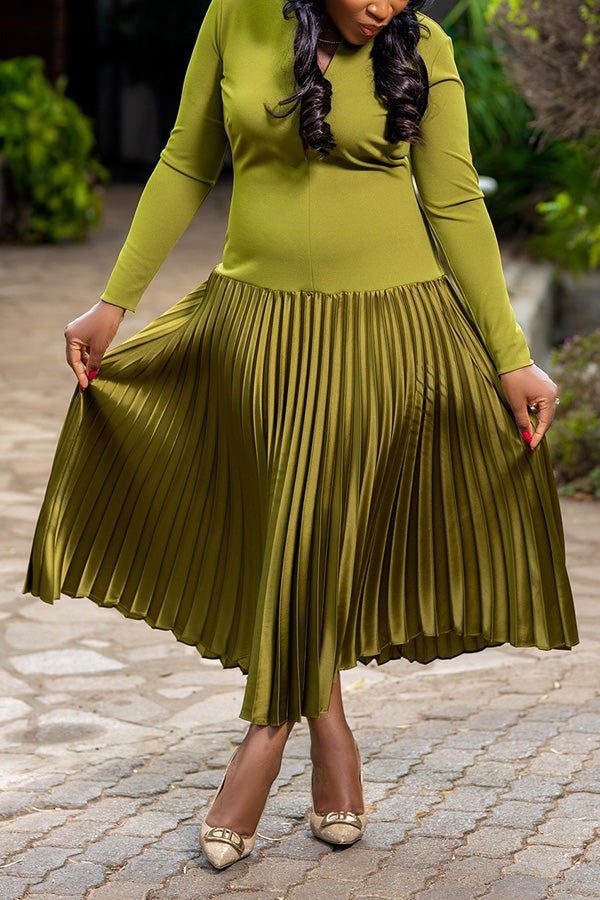 Chic Pleated Notch Neck Dress