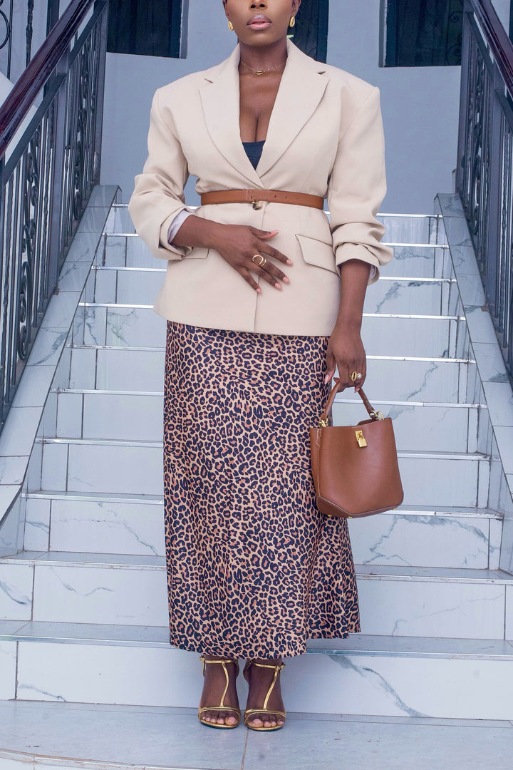 Stylish Blazer & Leopard Print Skirt Set