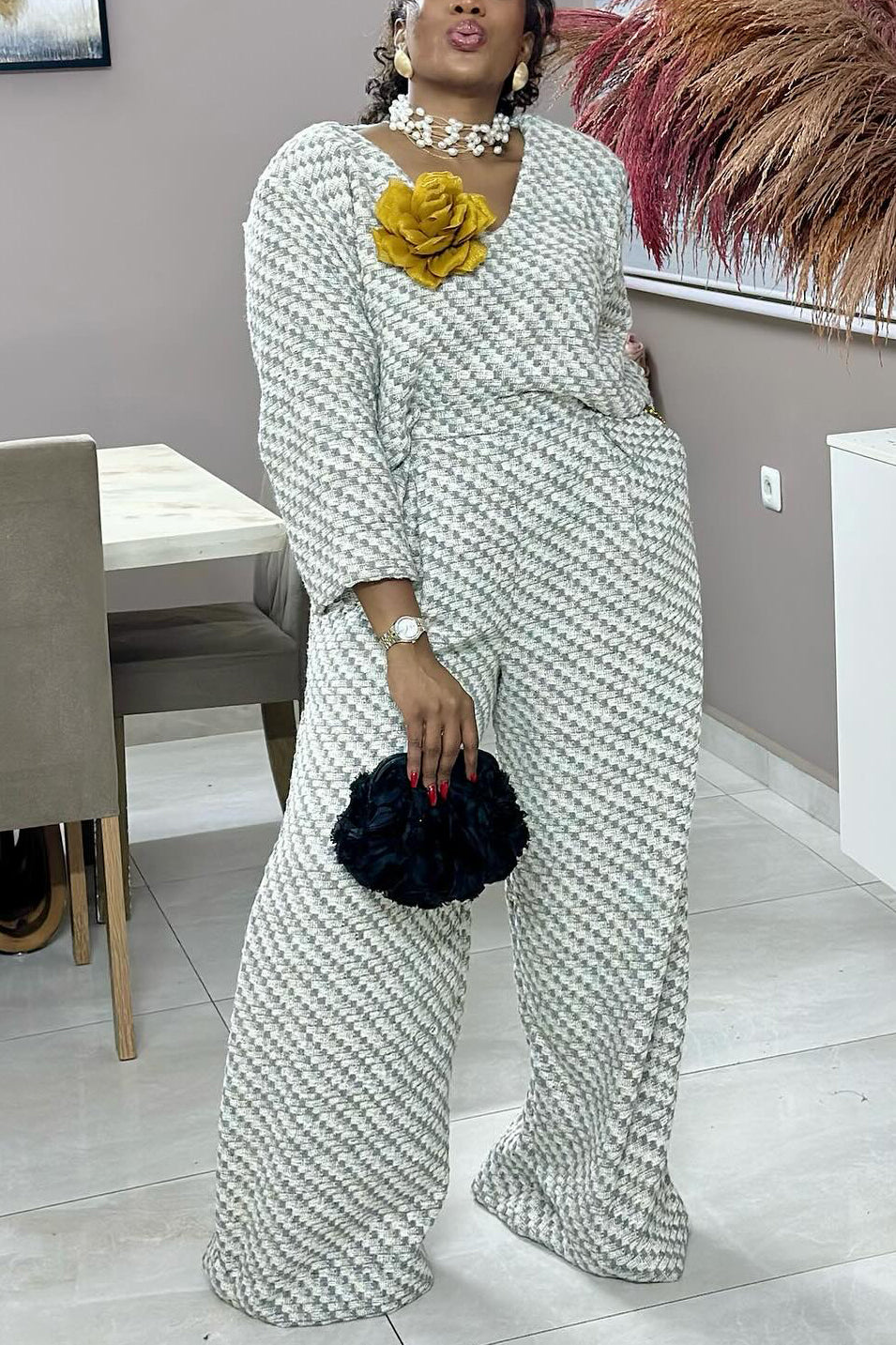 Chic 3D Flower Top & Pants Set