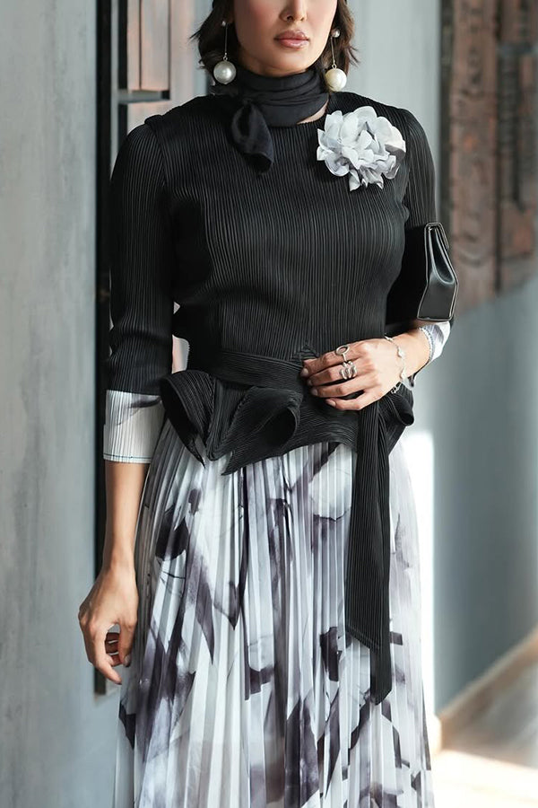 Elegant 3D Flower Top & Skirt Set