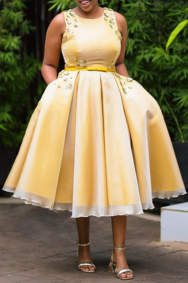 Elegant Sleeveless Rhinestone Mesh Dress