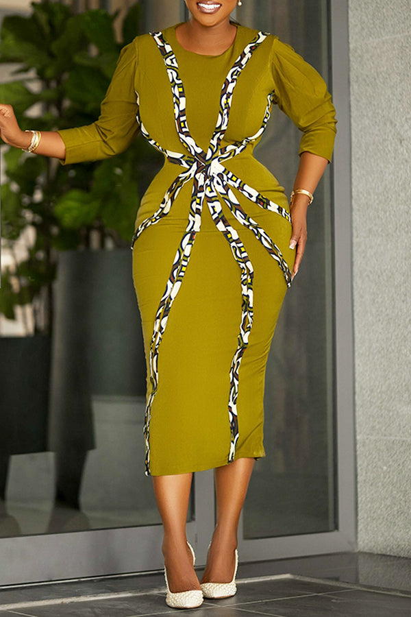 Elegant Round Neck Midi Dress