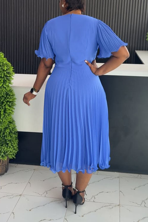 Chic Trumpet Sleeve Pleated Dress